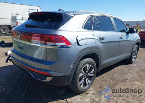 2024 Volkswagen Atlas Cross Sport 2.0T Se z USA, uszkodzony, nr VIN 1V2DE2CA5RC233692